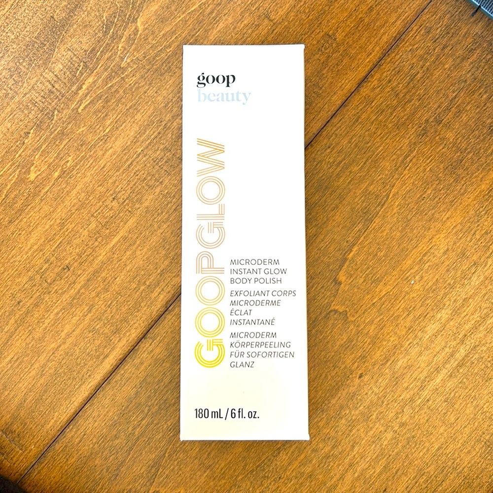 Goop Beauty Microderm Instant Glow Body Polish